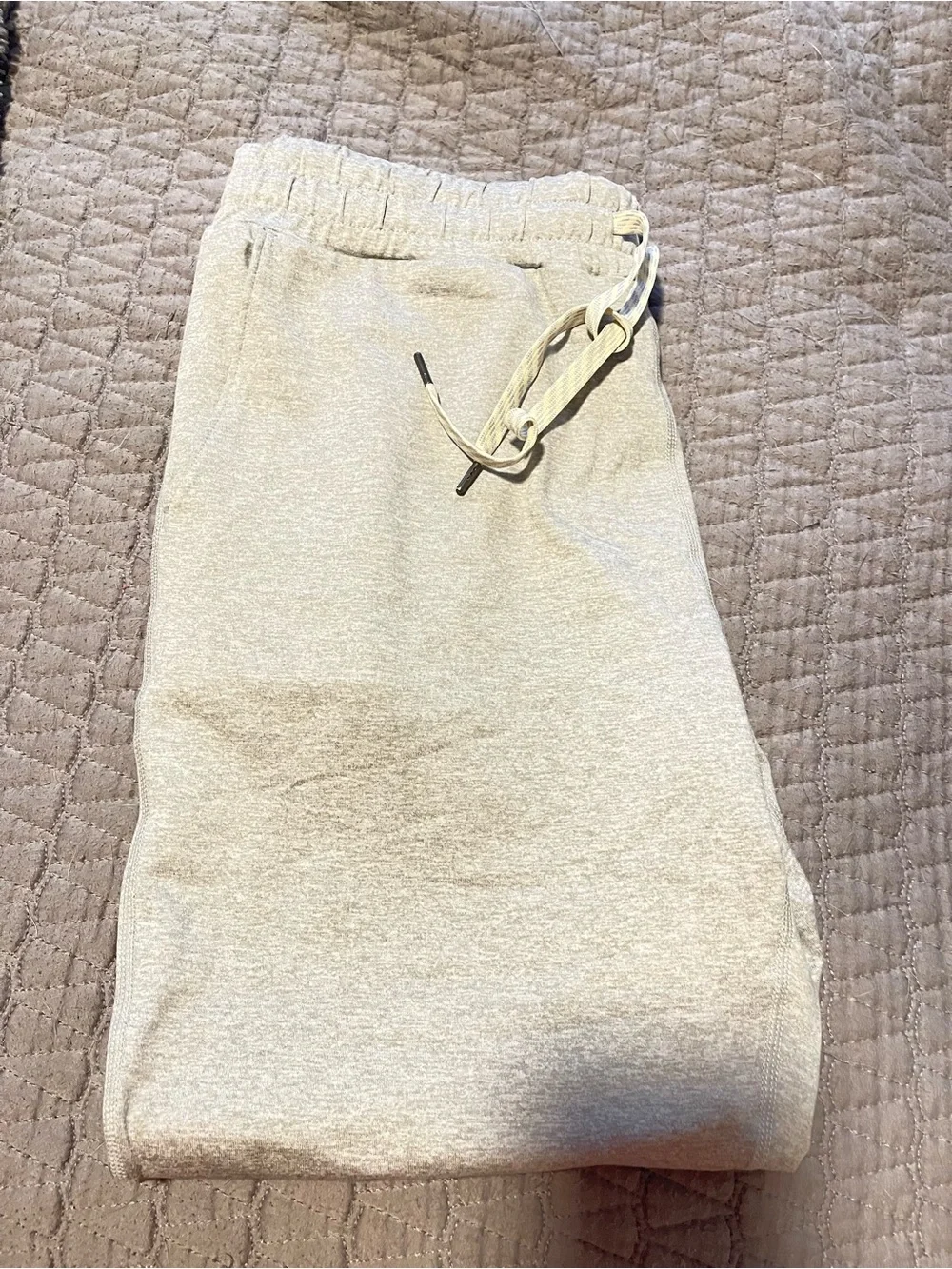Vuori Light Gray Men's Joggers - Drawstring Sweatpants